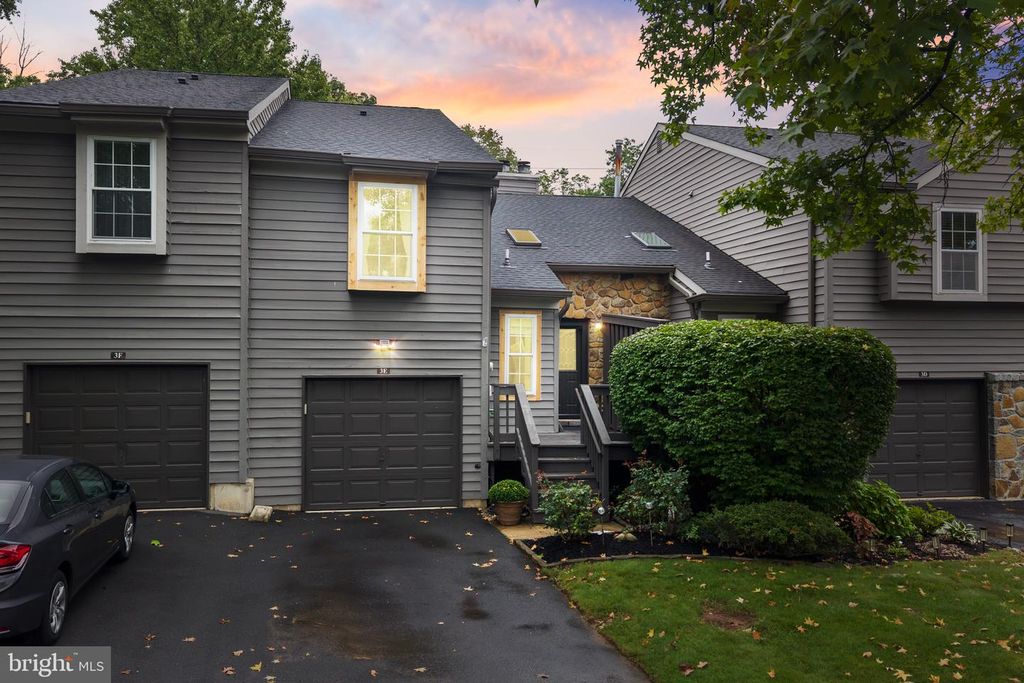 3 BROOKLINE CT, PRINCETON, NJ 08540 — exterior