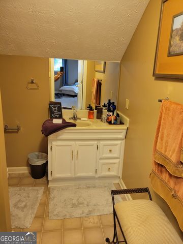 45 Surrey Chase Drive, Social Circle, GA 30025