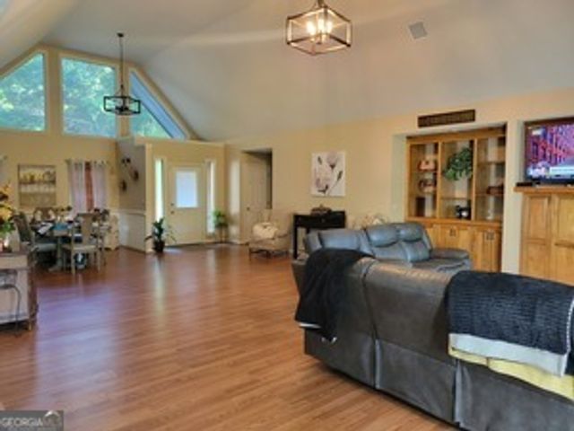 45 Surrey Chase Drive, Social Circle, GA 30025
