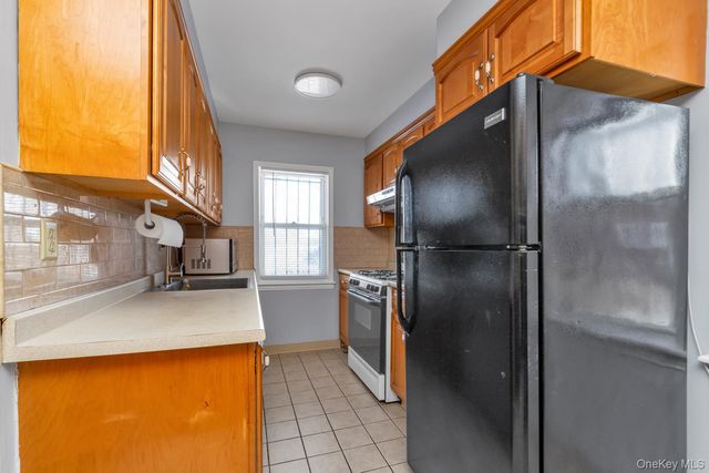 220-03 130th Avenue, Springfield Gardens, NY 11413