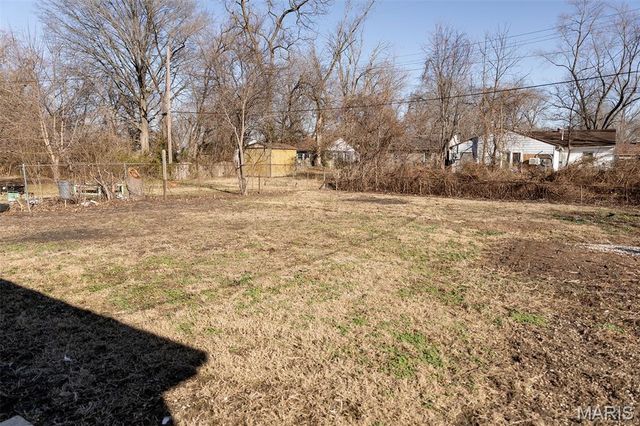 12 Helen Court, Cahokia, IL 62206