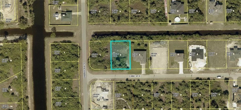 715 Cane ST E, Lehigh Acres, FL 33974
