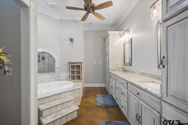 14347 Ridge Way, Lindale, TX 75771