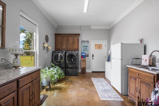 14347 Ridge Way, Lindale, TX 75771
