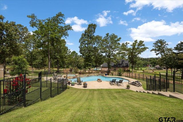 14347 Ridge Way, Lindale, TX 75771