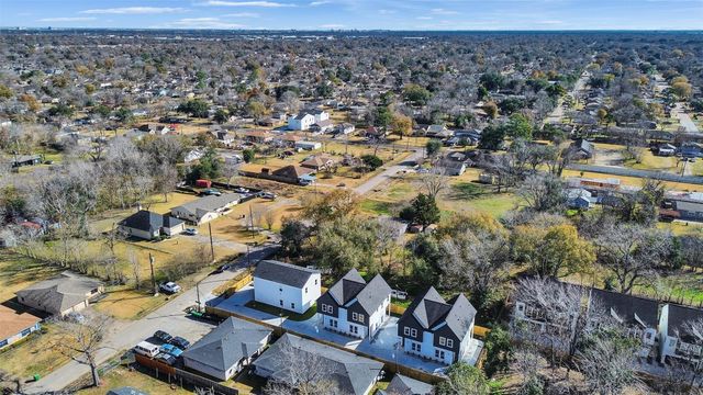 5130 Clover Street A, Houston, TX 77033