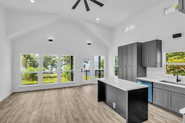 117 Rain Forest Road, Onalaska, TX 77360