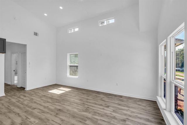 117 Rain Forest Road, Onalaska, TX 77360