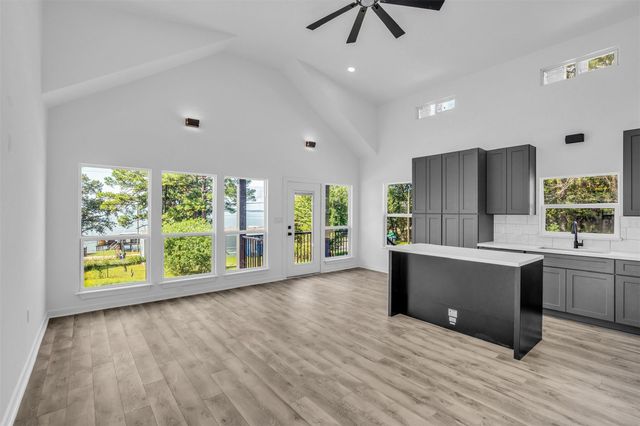 117 Rain Forest Road, Onalaska, TX 77360