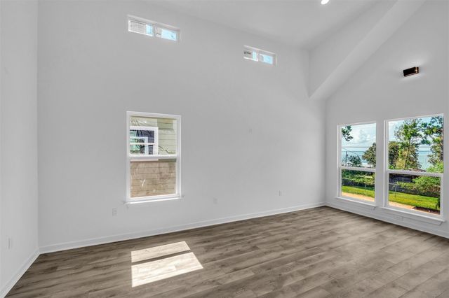 117 Rain Forest Road, Onalaska, TX 77360