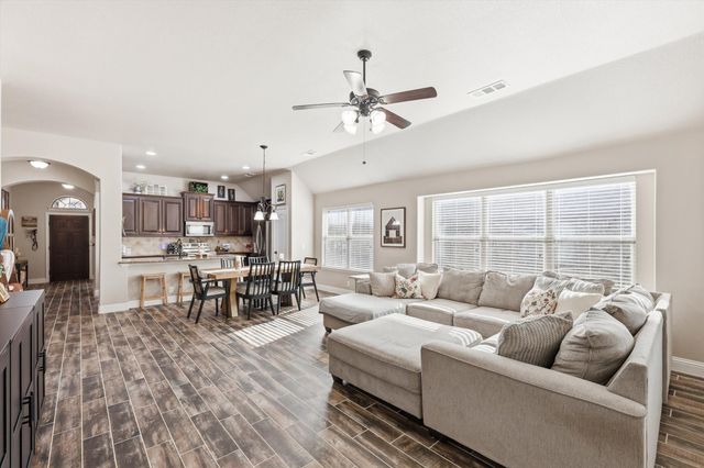 324 Sherbrook Street, Van Alstyne, TX 75495