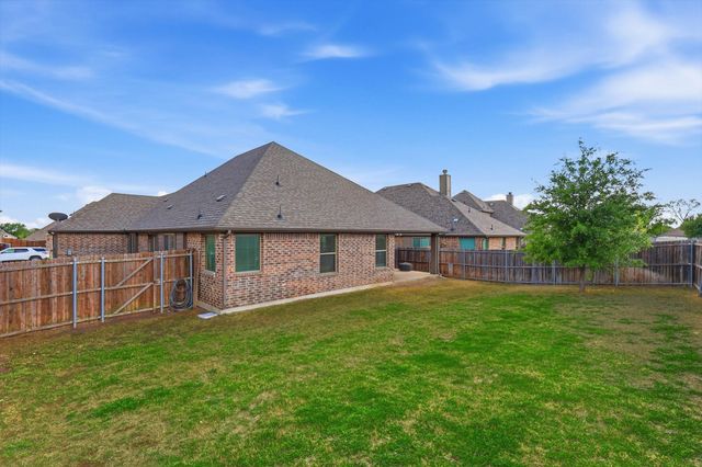324 Sherbrook Street, Van Alstyne, TX 75495