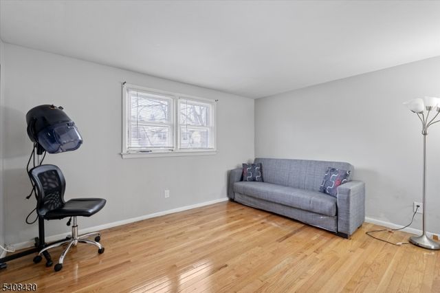 421 N 11Th St, Prospect Park Boro, NJ 07508