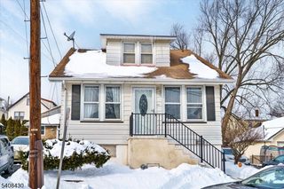 421 N 11Th St, Prospect Park Boro, NJ 07508