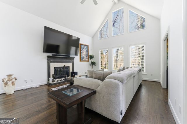 3866 Sidestreet, Brookhaven, GA 30341