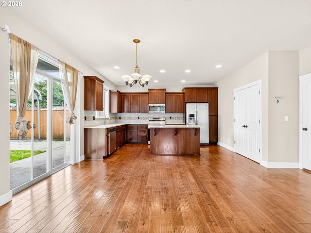 2635 LARKINS Ln, Forest Grove, OR 97116