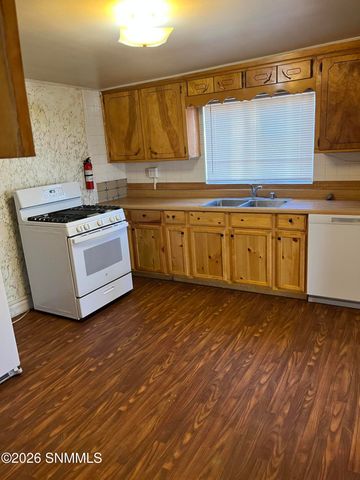 808 Alamo Street, Las Cruces, NM 88001