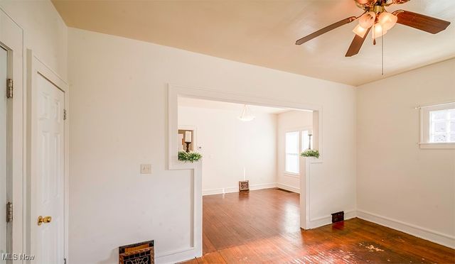 215 Sheridan Avenue, Niles, OH 44446