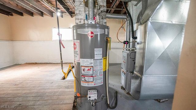 215 Sheridan Avenue, Niles, OH 44446