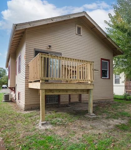 215 Sheridan Avenue, Niles, OH 44446