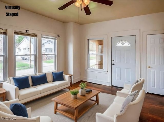 215 Sheridan Avenue, Niles, OH 44446