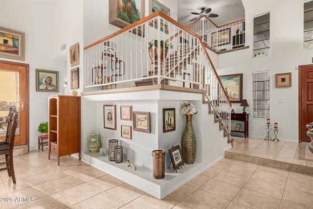 6231 W GRANDVIEW Road, Glendale, AZ 85306