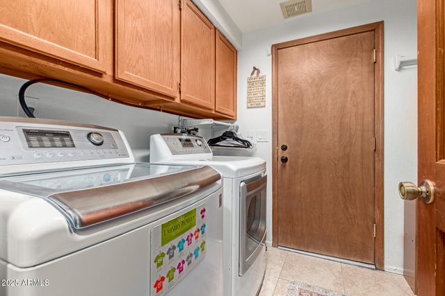 6231 W GRANDVIEW Road, Glendale, AZ 85306