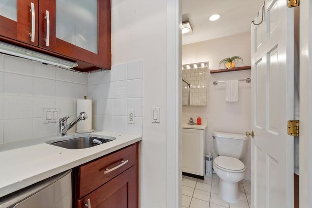 511 Beacon St 8, Boston, MA 02215