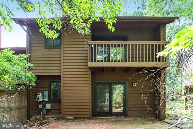 1944 WINTERPORT CL, Reston, VA 20191