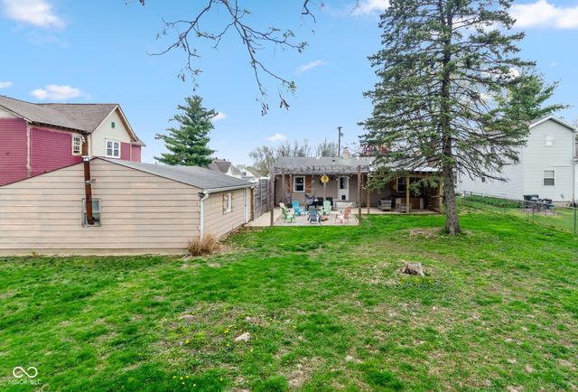 525 Park Avenue, Greenwood, IN 46143