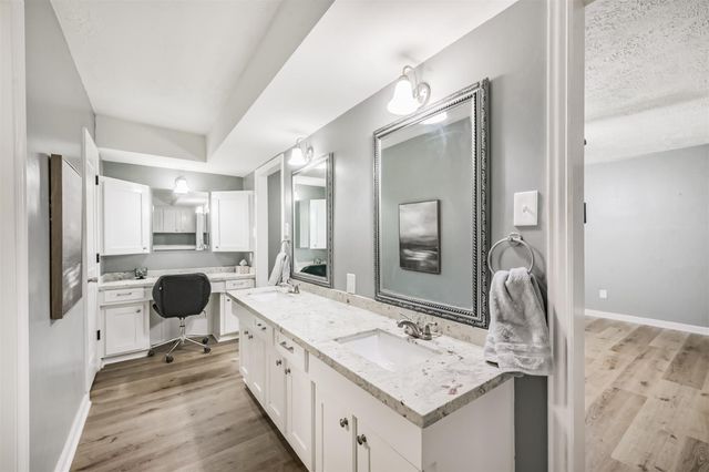 2011 N Palm Court, Pasadena, TX 77502