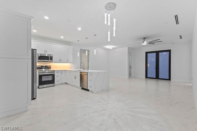 2657 2nd AVE SE, Naples, FL 34117