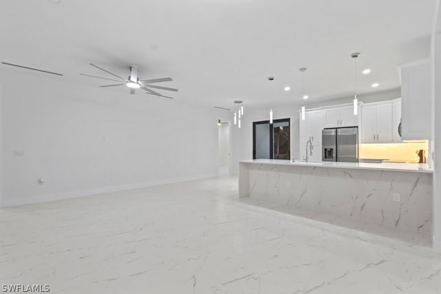 2657 2nd AVE SE, Naples, FL 34117