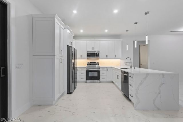 2657 2nd AVE SE, Naples, FL 34117