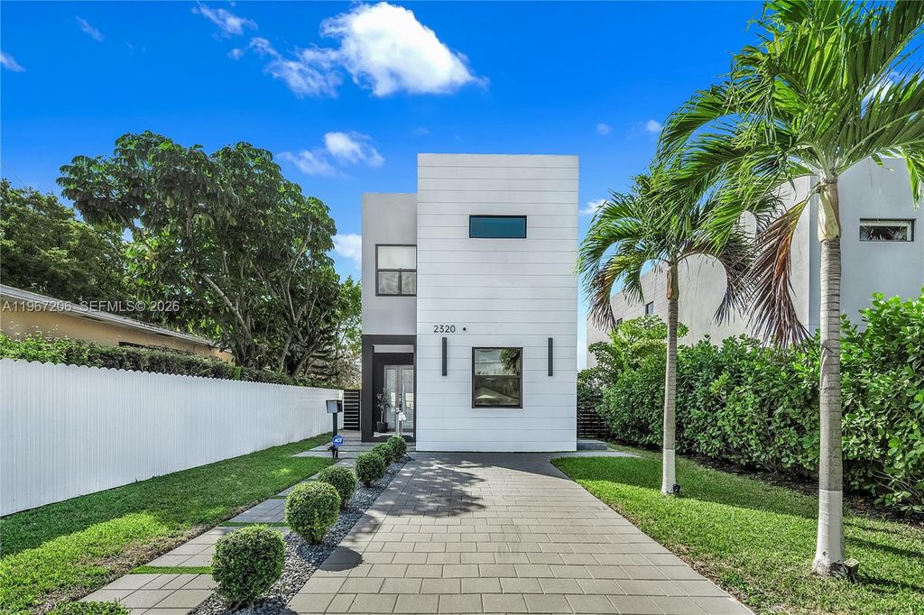 2320 SW 14th Street, Miami, FL 33145