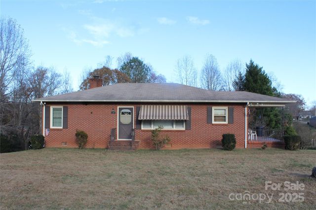1761 Dearborn Street Extension, Morganton, NC 28655
