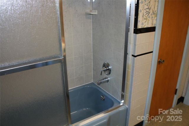 1761 Dearborn Street Extension, Morganton, NC 28655