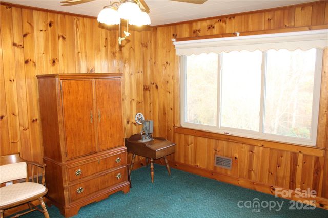 1761 Dearborn Street Extension, Morganton, NC 28655