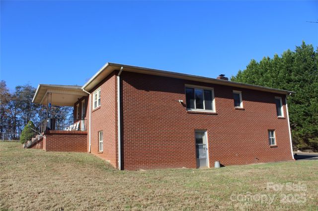 1761 Dearborn Street Extension, Morganton, NC 28655