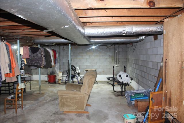 1761 Dearborn Street Extension, Morganton, NC 28655