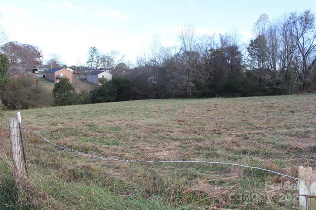 1761 Dearborn Street Extension, Morganton, NC 28655