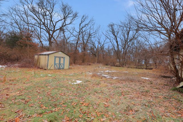 2627 E 1071 N, Demotte, IN 46310