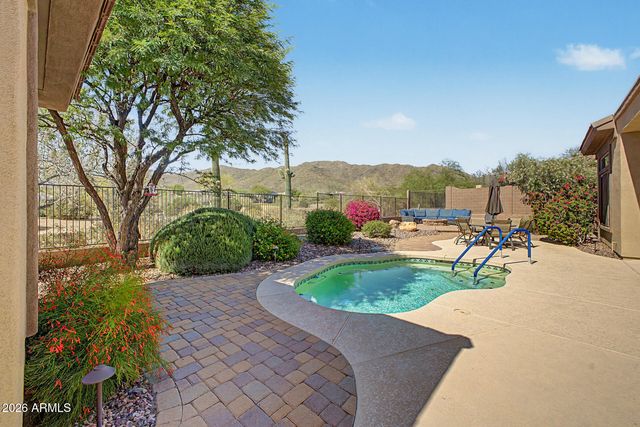 2136 W CAMARGO Drive, Anthem, AZ 85086