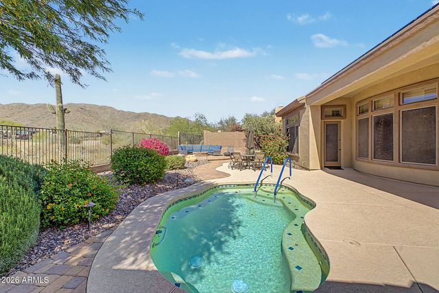 2136 W CAMARGO Drive, Anthem, AZ 85086