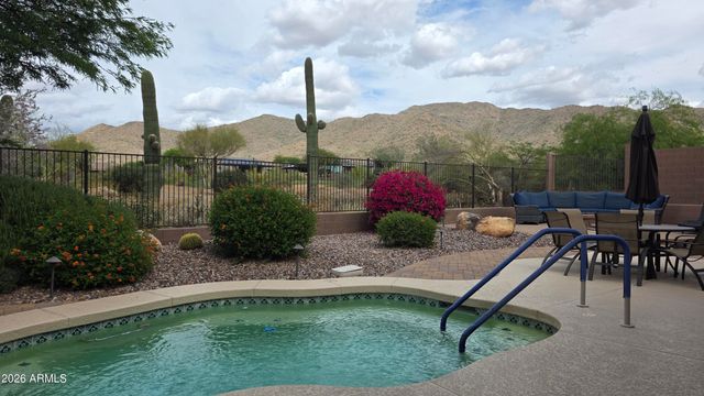 2136 W CAMARGO Drive, Anthem, AZ 85086