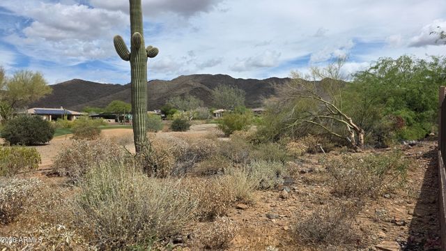 2136 W CAMARGO Drive, Anthem, AZ 85086