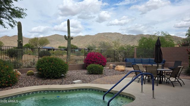 2136 W CAMARGO Drive, Anthem, AZ 85086