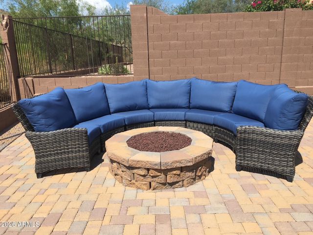 2136 W CAMARGO Drive, Anthem, AZ 85086