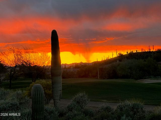 2136 W CAMARGO Drive, Anthem, AZ 85086