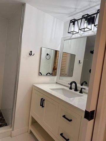 4828 N State Road 7 104, Pompano Beach, FL 33073